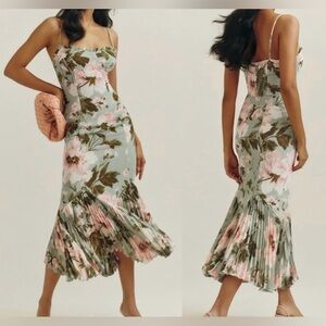 Stunning Reformation Aiko Dress